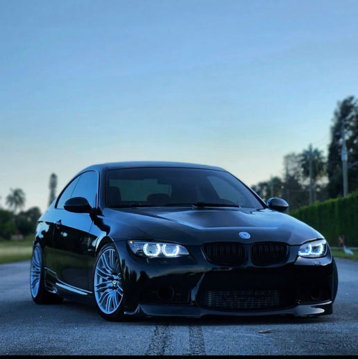 2007-2013 E90/E92 GTS CARBON FIBER HOOD